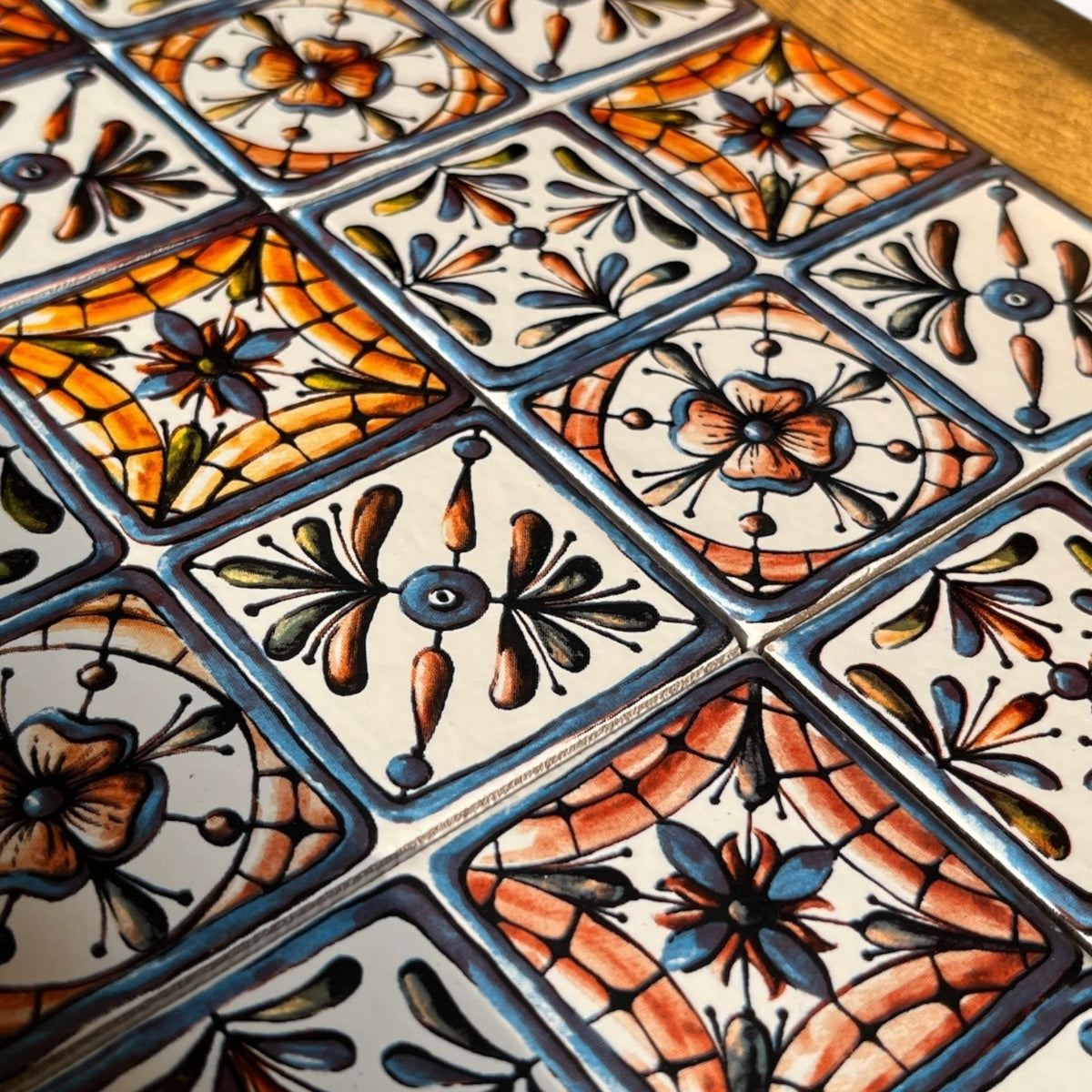 Поднос Дерута - Tiled Tales